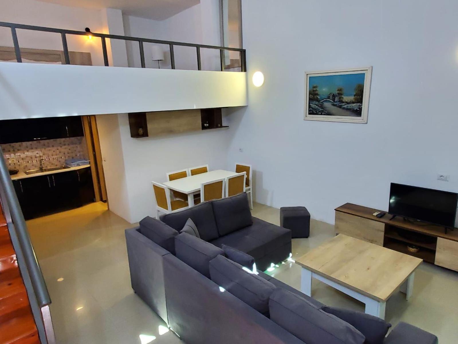 Summer Gate Apartment Sarandë Eksteriør billede