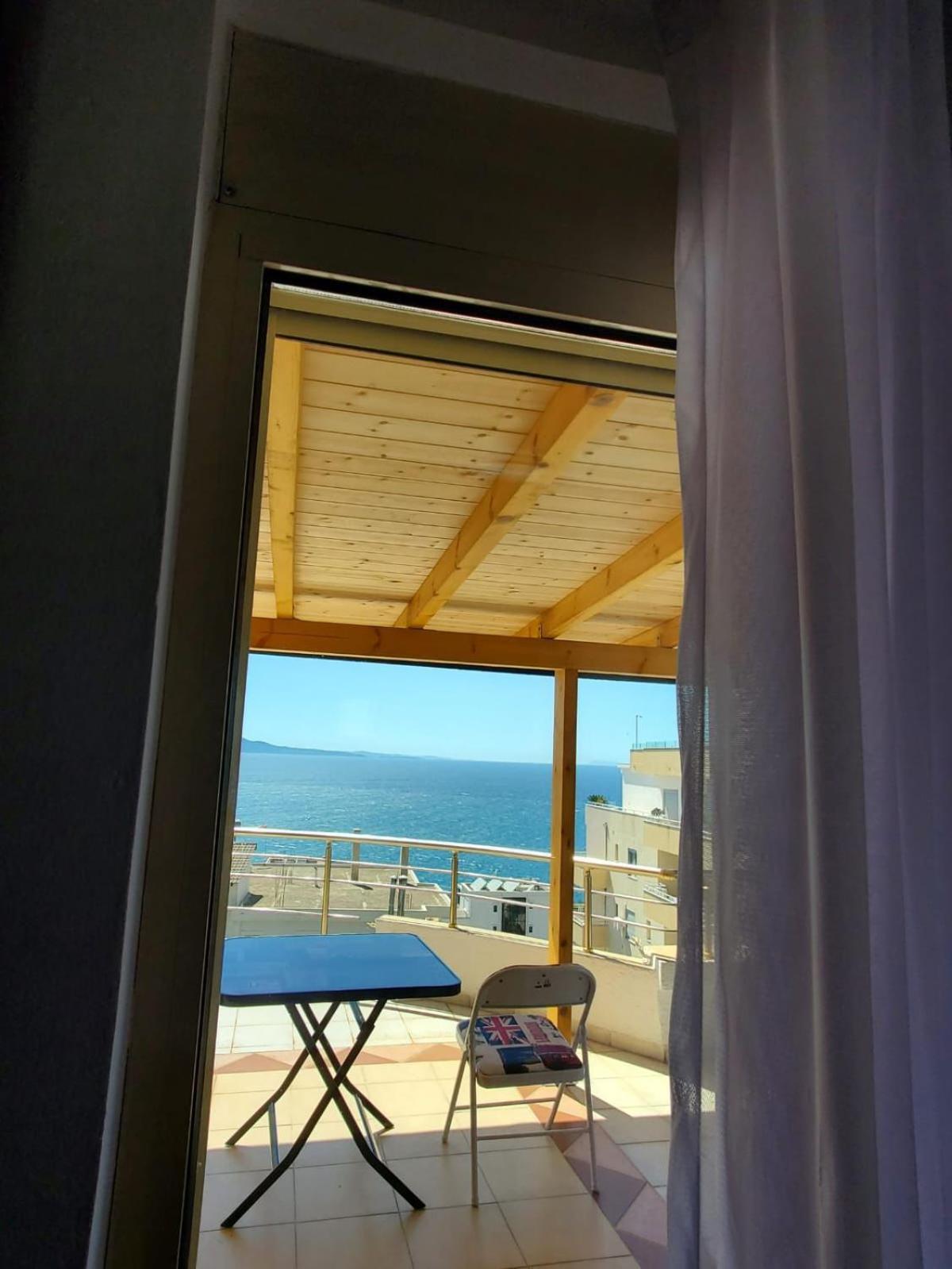 Summer Gate Apartment Sarandë Eksteriør billede