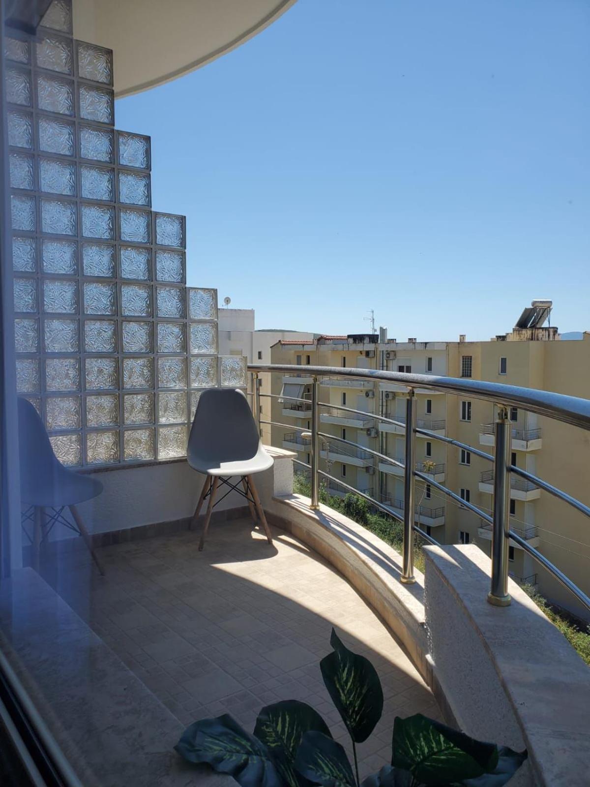 Summer Gate Apartment Sarandë Eksteriør billede