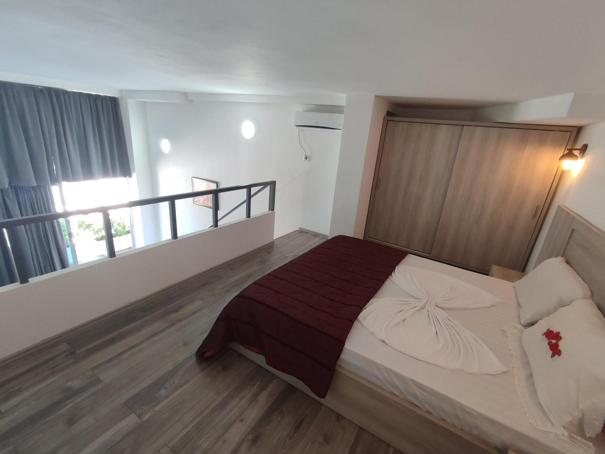 Summer Gate Apartment Sarandë Eksteriør billede